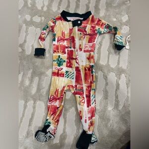 Burt's Bees Holiday Gift Print Footie - Red, Green, Yellow